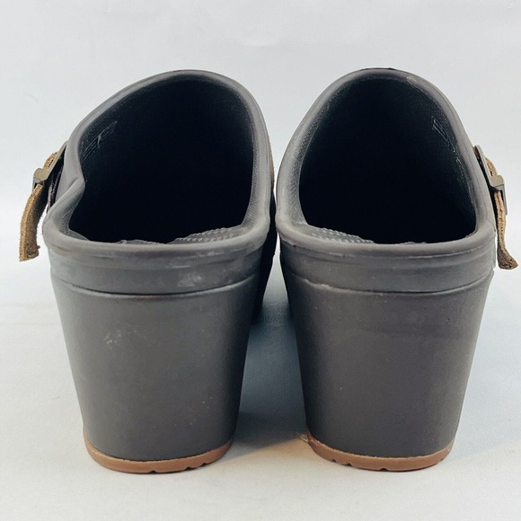Womens 10 Crocs Sarah Espresso Clog Brown Slip On Shoes 3" Heel Style 203631 - Picture 5 of 11